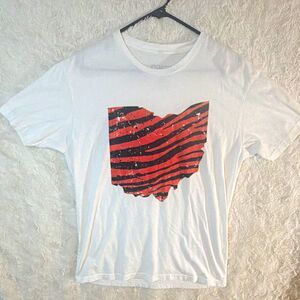 Cincy Shirts Ohio Bengals Striped Graphic T-Shirt Size L